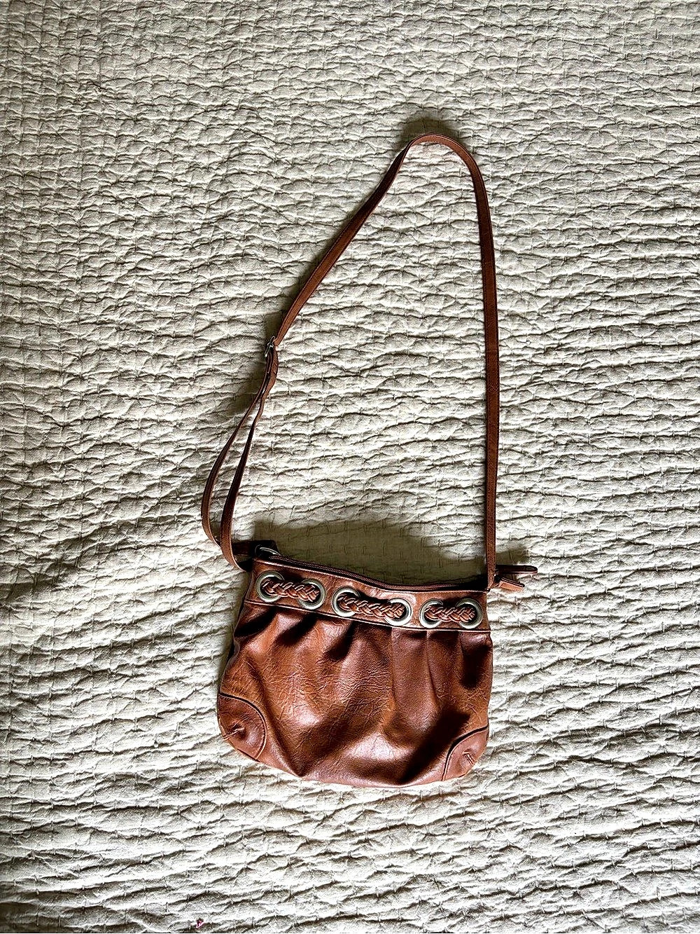 American Eagle Shoulder Bag in Brown